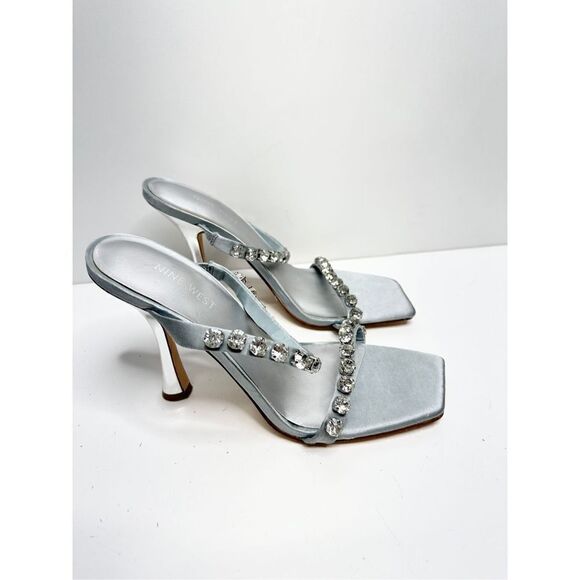 Nine‎ West Aria Dress Sandals Womens Size 9 Silver Studded Straps Square Toe - Picture 3 of 12